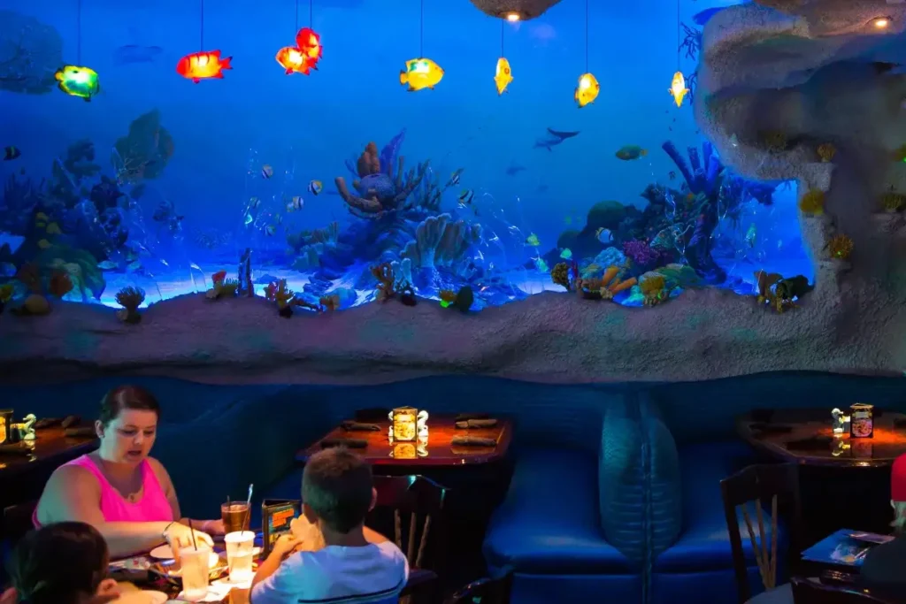 Have a Breakfast with Santa at the Aquarium 1