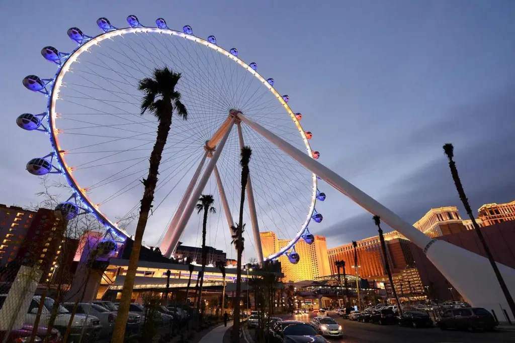 High Roller Ferris Wheel